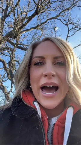 Single a woman from USA #dating #realwomen #prettygirl 