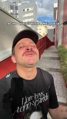 Somos amigas & rivais… #curitiba #curitibacwb #calor #fyp 