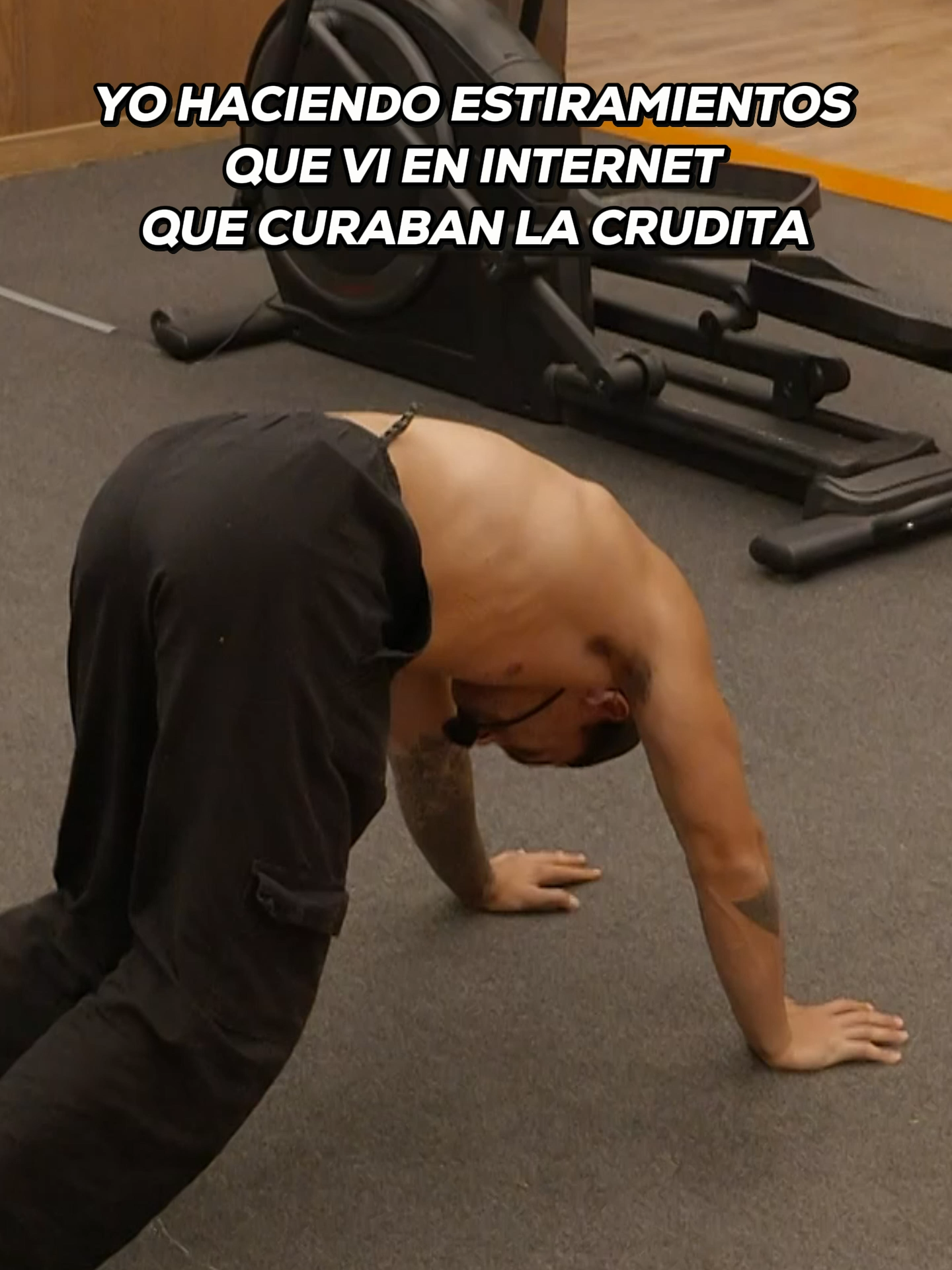 Un ratito de estiramientos y a seguir la vida... Así despertó mi granjero #SergioMayerM  Lunes a viernes 9:00 p.m. por Azteca UNO⁣⁣⁣⁣⁣⁣⁣⁣⁣⁣ Domingo La Gala 8:00 p.m. por Azteca UNO⁣⁣⁣⁣⁣⁣⁣⁣⁣⁣ ⁣⁣⁣ ⁣⁣⁣⁣⁣⁣⁣#LaGranjaVIP 🌾 Transmisión 24/7 en #DisneyPlus