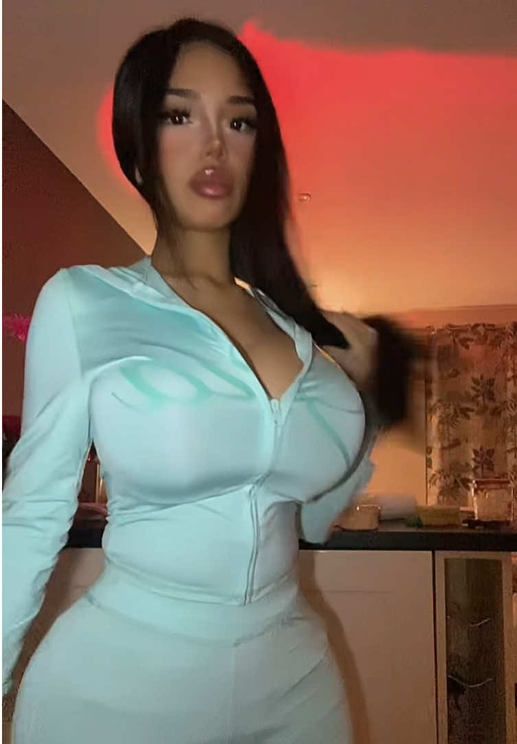 I perfer this sound more 😱