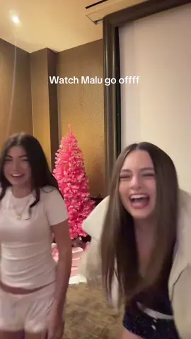 ok @malu ahaha I miss u alr 