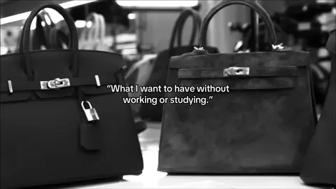 🍀#luck #billionaire #kyliejenner #moodboard #closet 