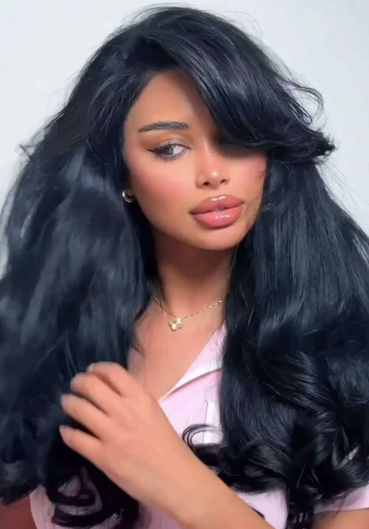 صديق البنات🩷🎀 @كلارا | CLARA  كود الخصم لاتنسون KAF 🦋 #كوثر_البلوشي #kauthariea #clara 