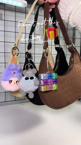 Super pretty bags. 🥹 #bags #affordablebag #giftideas #christmasgift 