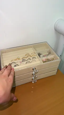 Indicação pra vcs desse porta joias maravilhoso 