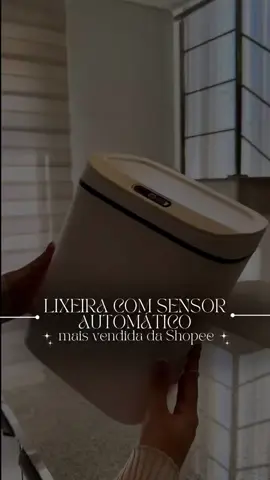 Essa lixeira inteligente de 13 litros está mudando a rotina! Ela abre e fecha sozinha, evita sujeira e ainda deixa qualquer ambiente mais moderno. Um achadinho que vale cada centavo! #lixeiraintegligente #casapraticasempre #alirahome #achadinhododia #shopeebrasil 