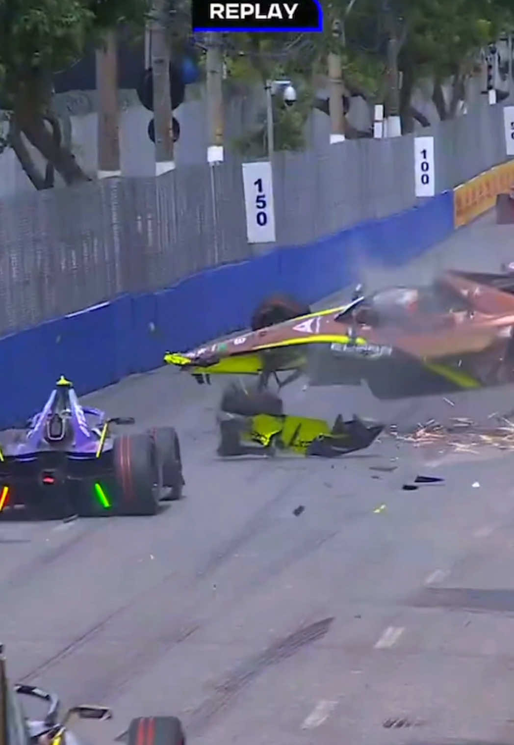 Major incident for Pepe Martí today, after failing to slow for a full course yellow 🫣 DRIVER OK 👍🏼 #pepemarti #formulae #formula2 #racing #f2 #motorsports #redbull 