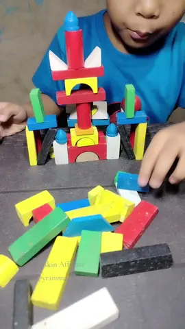 enjoy ang kids makaka iwas sa cp #woodentoys #buildingblocks #toys #puzzles 