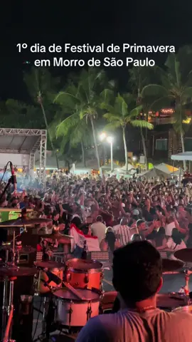 Aqui em Morro é diferente po. 😁🏝️#morrodesaopaulo #verao #ferias #semfiltro #festivaldeprimavera 
