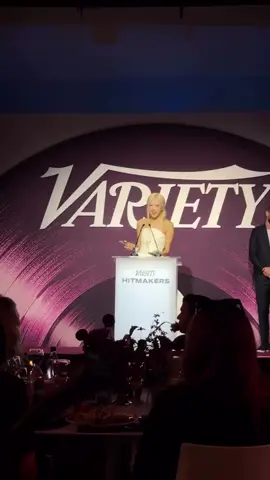 ROSÉ acceptance speech for the Global Hitmaker of the Year Award at Variety Hitmakers 2025 #ROSÉ #ROSIE #allisi_alblink #fst♡ #fyp 