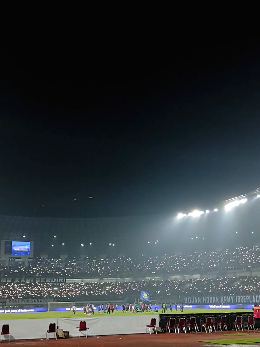 moment sangat dinanti after match persib #wewillstaybehindyou #persib #persibvsborneo #hatibiru💙 #fyp 