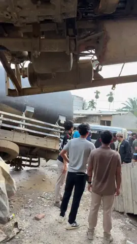 Gak kebayang dahsyatnya air dan lumpur waktu itu 😥 #banjir #sumatra #tambangsumatra #kayuglondongan #hujanderas 