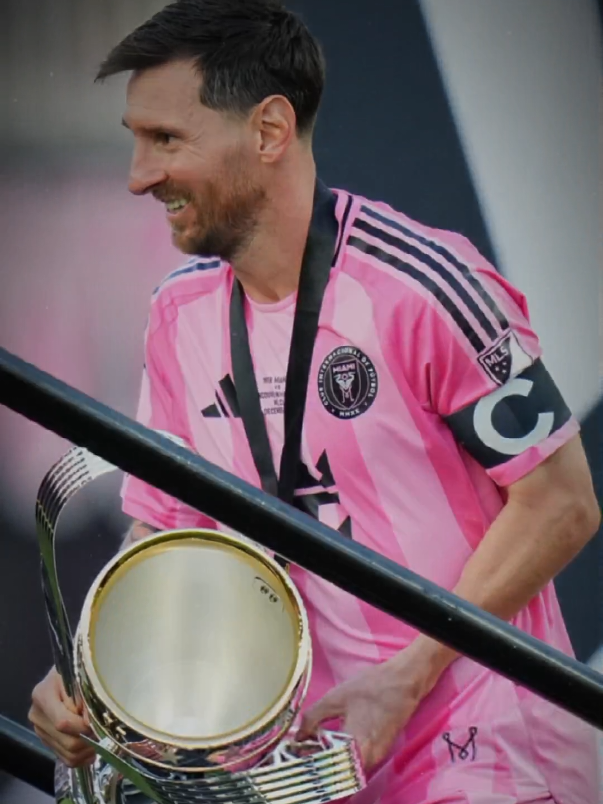 Messi the goat 🔥 chúc mừng chiếc cup thứ 48 của Leo 🦁 #messi #lionelmessi #intermiami #npuonh 