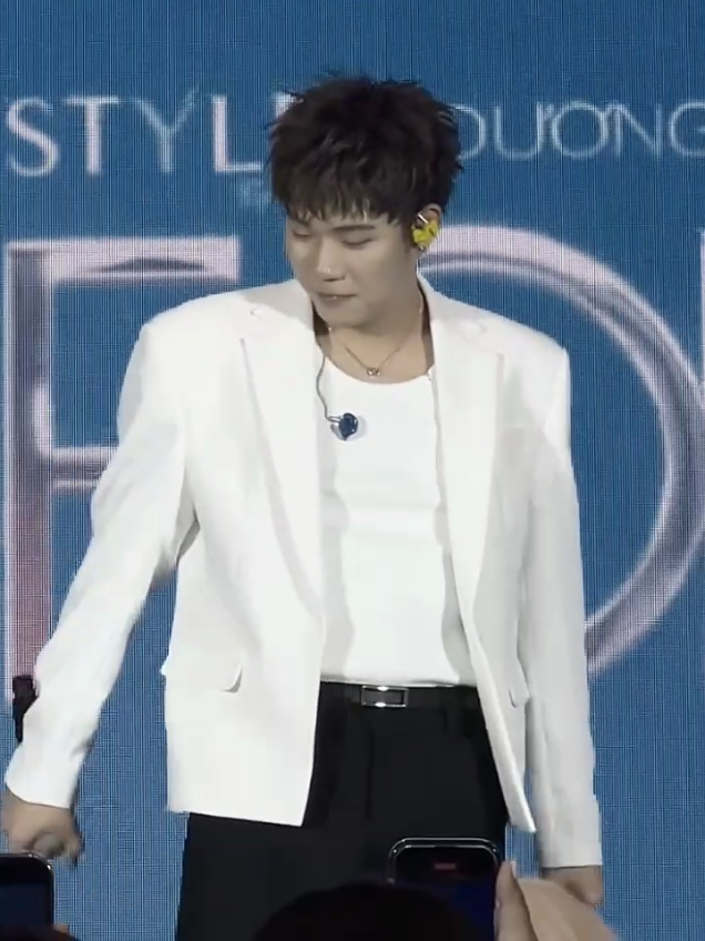 mồm k hồi chiêu=)) #duongdomic #trandangduong  #ttrucツ #_nvttruc 