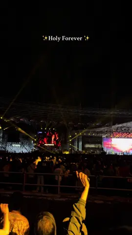 My favorite song #holyforever #natalgbk #tiberiasindonesia #nataltiberiasgbk 
