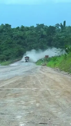 😎 #truckvolvo #kalimantan #fyp #fypシ 
