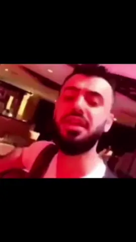 سردات كامل يوسف 😂❤️✈️.     #كامل_يوسف #ديرالزور #الفرقه_الذهبيه #فيكاس #سوريا 