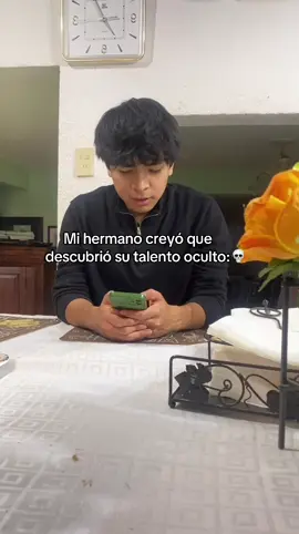 mi hermano creyó que descubrió  su talento oculto 💀#mexico #humor #volcan #josejose #creatorsearchinsights 