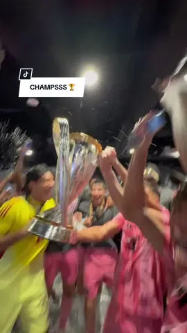 DALE CAMPEOOOOON DALE CAMPEOOOOON 🍾💗 #InterMiamiCF #CAMPEONES 