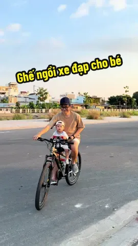 Thêm 1 chiếc ghế thôi mà mẹ rảnh, gia đình vui khoẻ ghê luôn :) bớt tị nạnh nhau khúc coi con #ghetreem #ghexedapchobe 