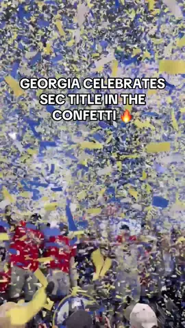 BACK-TO-BACK SEC TITLES FOR THE DAWGS 😤 #georgia #CollegeFootball #cfb #football #sec 