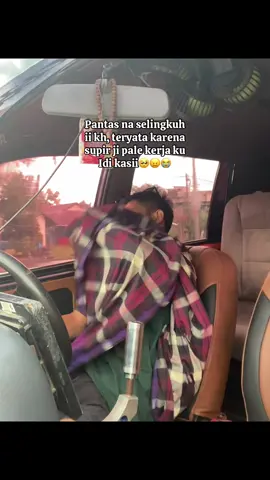 Teryata tidak mau pl pacaran sama supir maunya sama yang berseragam #panther  #traveltiktok  #idikesi🥺  #fypage  #drivergalau 