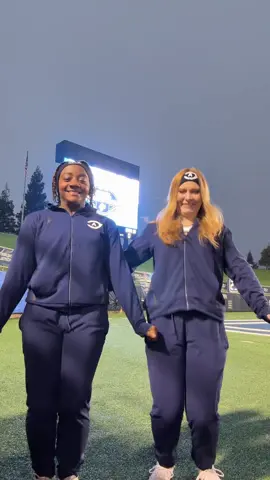 Playoffs 🔥🔥  #ucdavis #cheerleading #espn #fyp @Sophia!! 