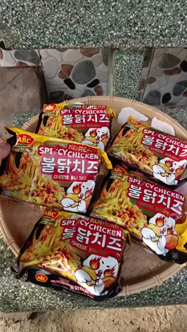 Mì trộn phô mai gà cay này ăn ngon lắm nha#mitron #mitronphomai #mitronabc #mitronphomaicay 