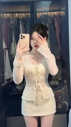 Set áo thun tay xoè cột nơ phối chân váy A 💕💕