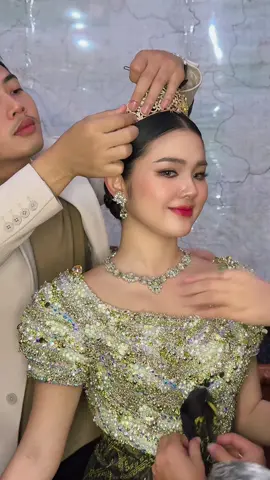 Makeup som so panha  Hair mark thy 