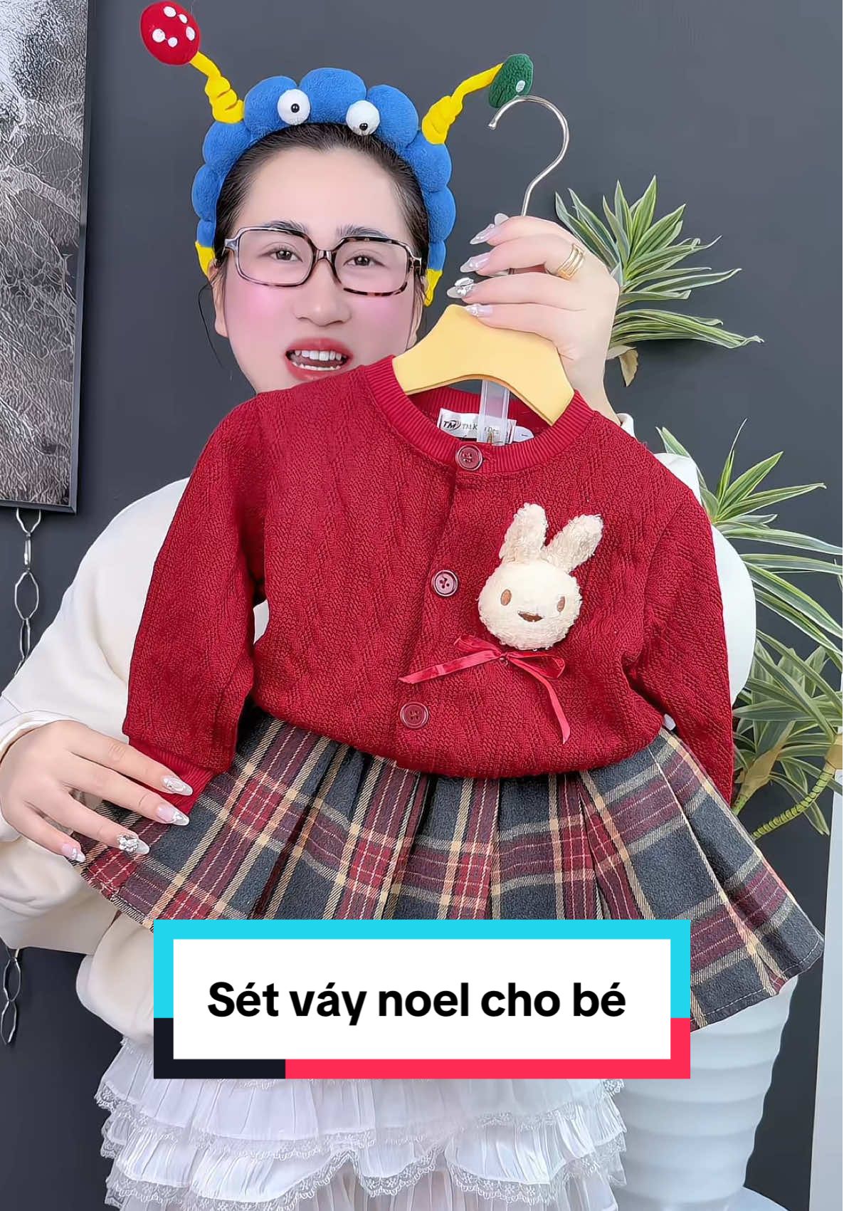 Sét váy noel bé xinh #setvaybegai #setvaybegaixinh #setvaynoelchobe #setvaynoelbe #setvayxinhchobe 
