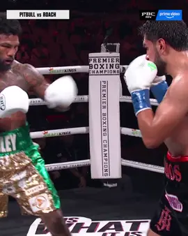 Momentum changing every minute as #RamosMosley trade big punches in RD5. 📺 Order #PitbullRoach now: https://pbcham.ps/PitbullRoachPPV