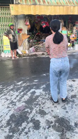 Ngồi trong nhà mà xe vô kiếm luôn 