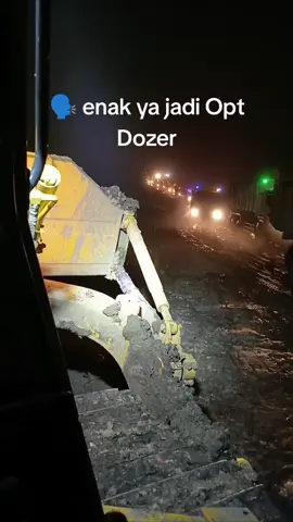 pasukan hauler menyerang Disposal🫨🫨#bulldozer#operatormuda#vypシ#fyppppppppppppppppppppppp#tiktokviral 