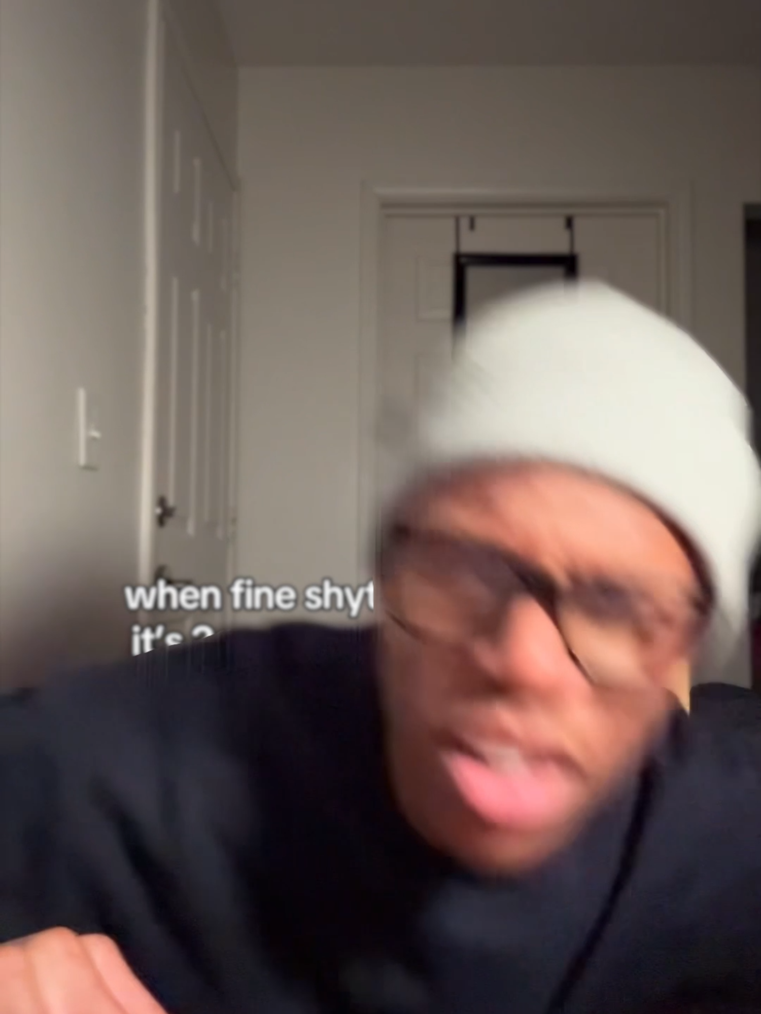 absolute gem 😭✌️#jokes #edit #blur #viral #glasses