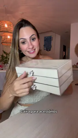 Caixa para acessórios 