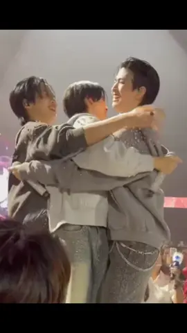 ศูนย์รวมวงบัส😻 #COPPERdechawat #คอปเปอร์เดชาวัต #HappyBUSDAY2025_D1 #heartchuthiwat #จั๋งเปอร์ 