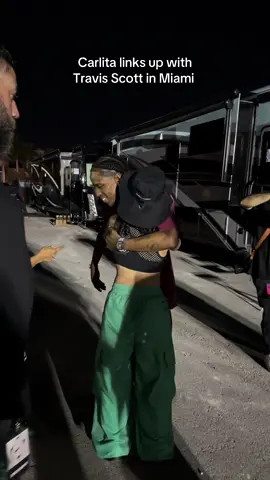 New song on the way? 👀 #carlita #travisscott #miami #toma #nike 