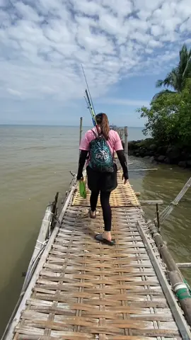 Menyatu dengan air👱🏿‍♀️