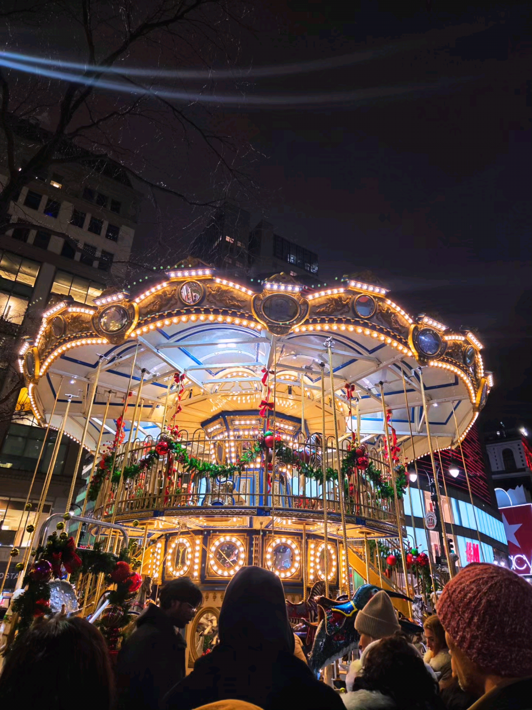 🎠✨ One of the most magical Christmas in NYC spots this year: the double-decker carousel. Two levels of lights, music, and pure holiday charm.  Add this to your NYC Christmas bucket list 🎄🗽 . . . . . . . . . . #NYCChristmas #ChristmasInNYC #NYCHoliday #NYCThingsToDo #NYCChristmasLights 