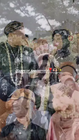 @Jo²² ❣️🫶🏻✨#1stanniversary #wedding #masyaallahtabarakkallah #adatjawa #soloputri 