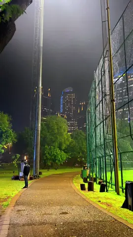 Videonya boleh di ambil, kalian edit sendiri ya, engga follow gpp ko, di izinin. #jakarta #citylights #gbksenayan #fyp #mediawb 