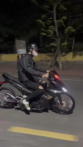 Mang dáng này đi Tam Đảo hơi tê tay nha 🤣#y15zr #exdokieng #y15zrmalaysia #excited #tamdao 