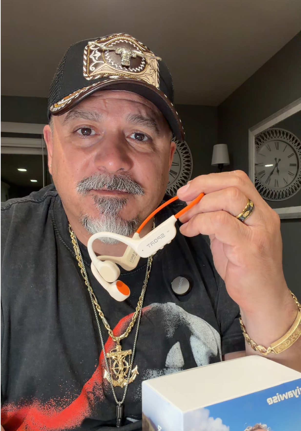 [2025 New Arrival] Viyawise B11 Bone Conduction Headphones, IP68 Waterproof Earbuds for Swimming, 32GB & Bluetooth 6.0 Wireless Underwater Open Ear Headphones with Mic for Sport. #luskywatcher #tiktokshop #giftideas #musthave #youneedthis 