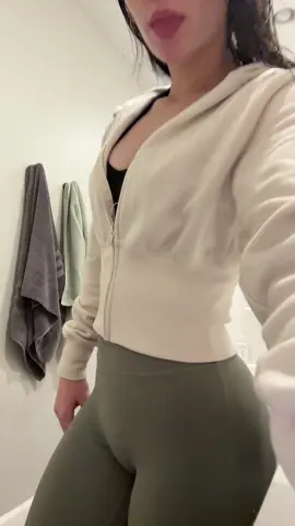 another 🤷‍♀️ #fyp #spam #dance 