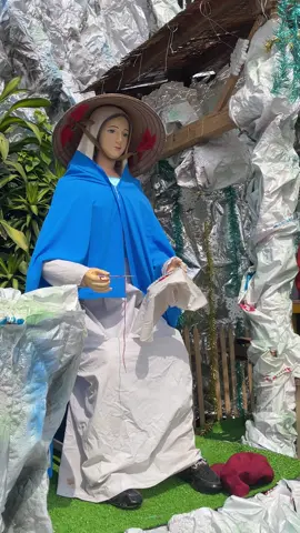 Trung bình hang đá ở Việt Nam 😘🫰