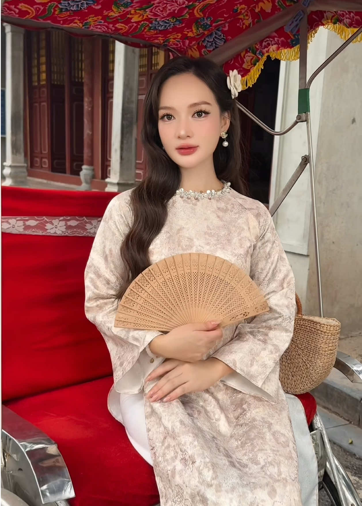 Kem be vibe tiểu thư #setaodaitet #tet2026 #dangemdesign #aodaicachtan 