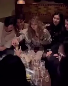 Lisa and Jhope, man I thought I neva see it 🥹✨️ #lisa #jhope #louisvuitton #blinks #armys 