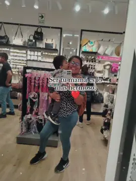 Amorcito mío 💛 Andrecito y Emi 🥰