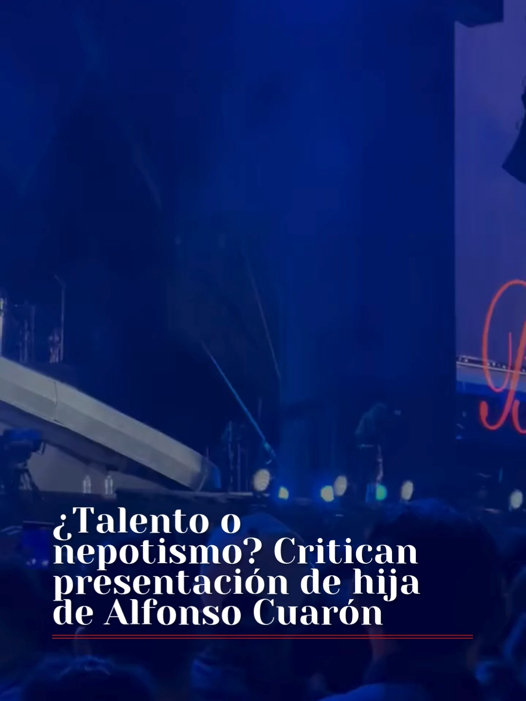 🤔 ¡Tiene a las redes ardiendo! Bu Cuarón, la hija del director mexicano Alfonso Cuarón, tuvo una breve presentación antes del último concierto de Dua Lipa en el Estadio GNP y ya la tachan de presunto nepotismo. En redes sociales muchas personas criticaron a la joven de 22 años de edad por cantar desafinado y, a veces, ininteligible.